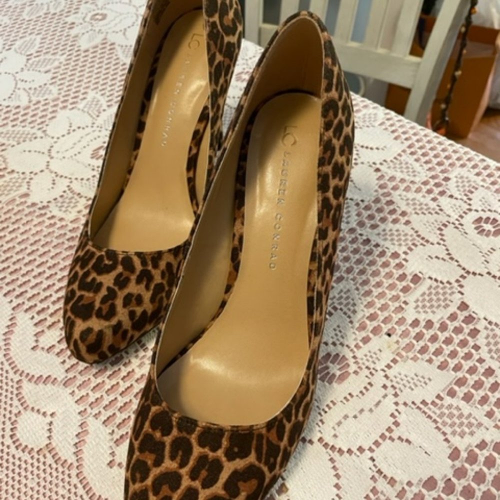 Leopard heels